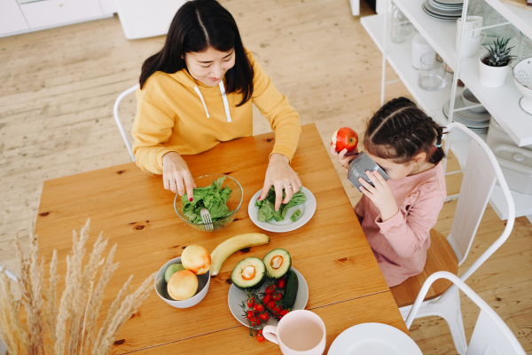 Explore how the mind body connection and how nutritional choices can support your postpartum mental health and your journey as a new mom.